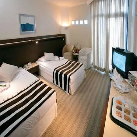Hotel Chervo Club Sirena. 3*